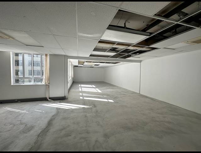 340M² OFFICE TO LET IN CAPE TOWN CITY CENTRE